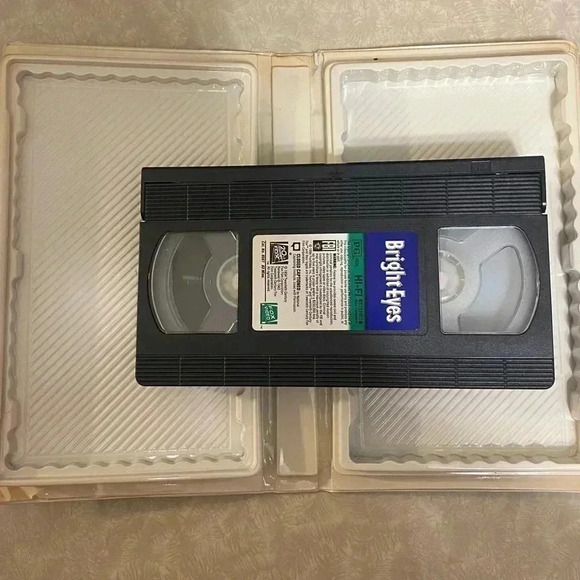 VINTAGE Shirley Temple Movies 1-6 Clamshell VHS Tape Movie Colorized Version - Picture 15 of 16